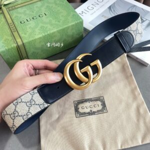 Gucci calfskin and leather belt