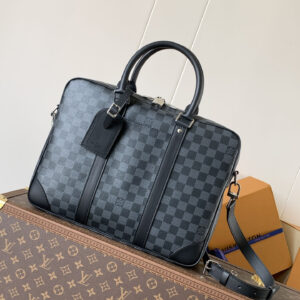 LV Voyage Small