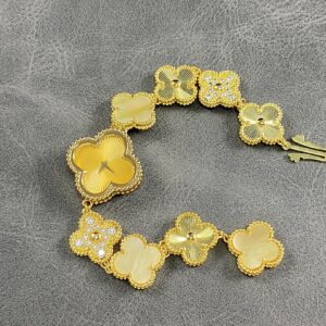 Van Cleef & Arpels Bracelet Watch