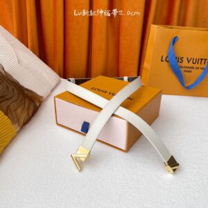 New Louis Vuitton retractable