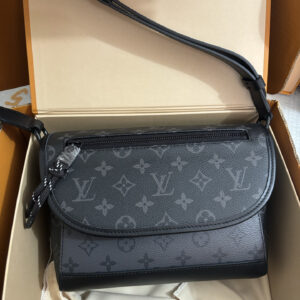 LV LSE Messenger Bag