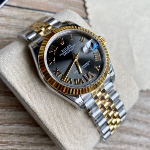 Rolex Oyster Perpetual Datejust 31mm ladies' watch.