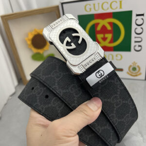 Gucci leather belt