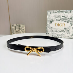 Dior Luy Loop