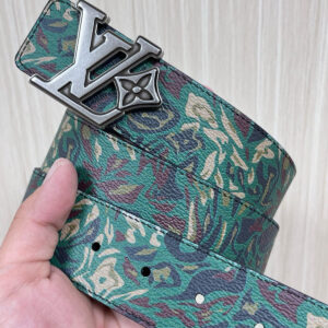 Louis Vuitton Men's Belt